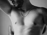 Leave your comment: 7 Nude Pics