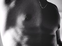 Leave your comment: 7 Nude Pics