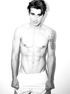 Shirtless and Sexy Boys
