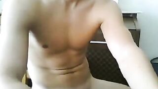 Really hot guy wanking on cam