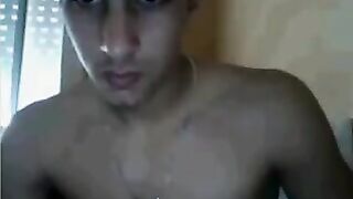 Guy show his cock in webcam