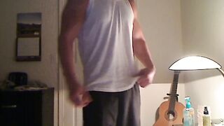 Guy strip jerks and cums chatting