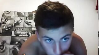 Omegle boy masturbation