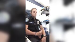 Cop pulls his dick out at work