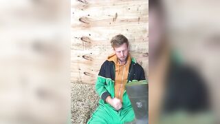 20210520-0830_barn-wank-cum-on-boot-1621512808609