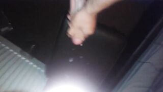 Big white str8 cock shooting a load in a car