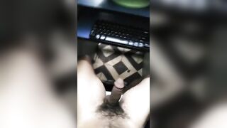 Jerking off in cyber cafe