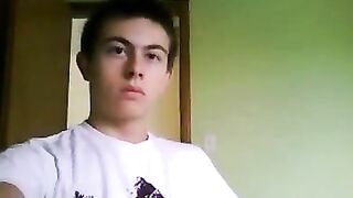 If ever there was a face that needed one of my loads on it