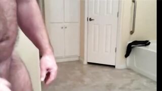 bear cumming and posing