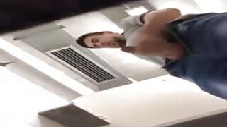 Dude lets me record him jerking his fat dick under the stall