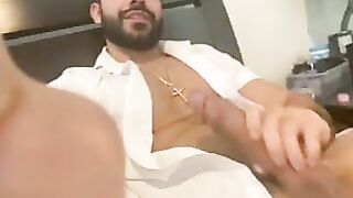 Masturbation Video Watch me stroke my sweaty fat cock with the beard  ????????????